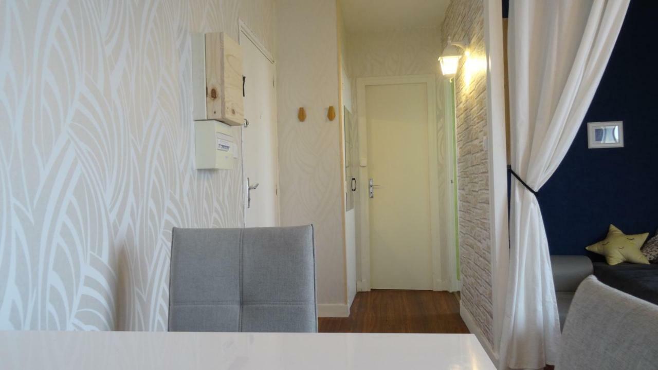 Studio Moderne Avec Jolie Vue Moulins  Exterior photo